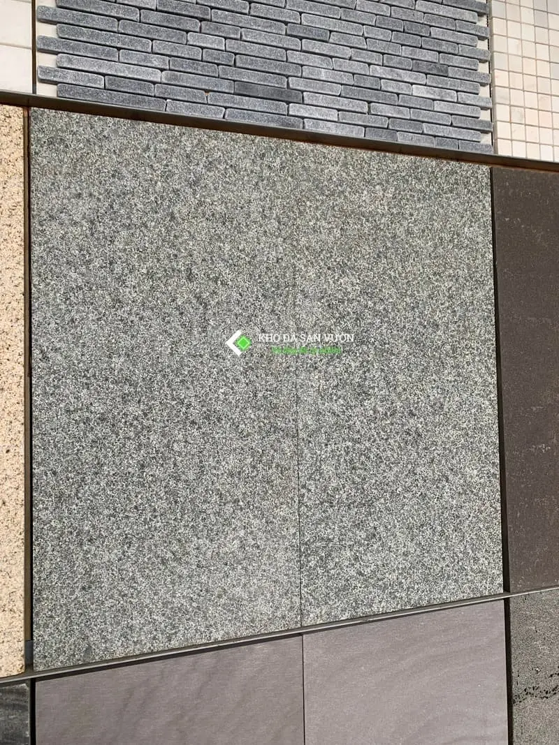 Mẫu đá lát sân granite xanh đen